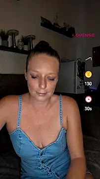 Snapshot of ZaramourXMrX chatting on 07.06.26 ZaramourXMrX online show from 07.06.26