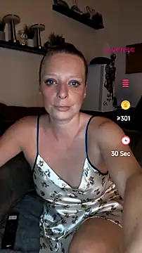 Snapshot of ZaramourXMrX chatting on 07.07.26 ZaramourXMrX online show from 07.07.26