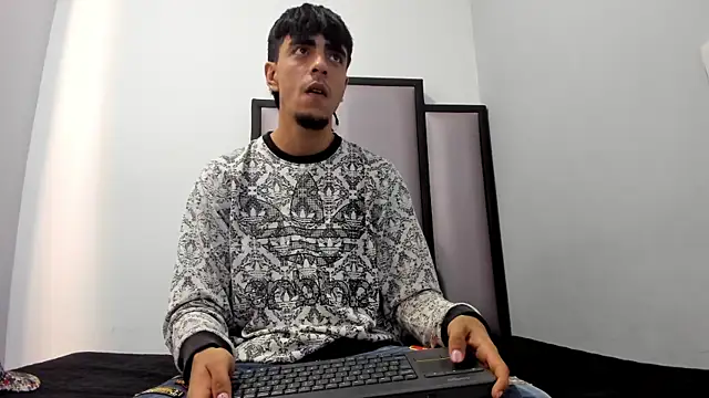 Endrick-23 online show from 04.15.26