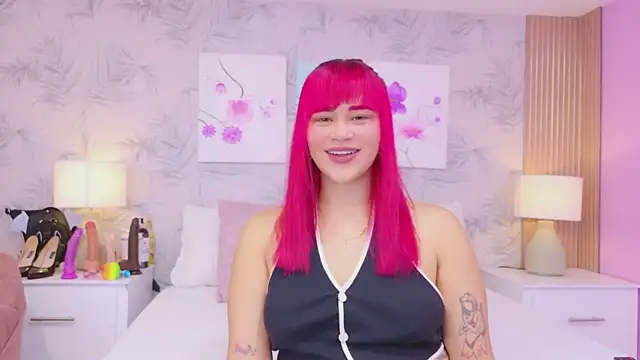 CherryTayloor online show from 05.12.26