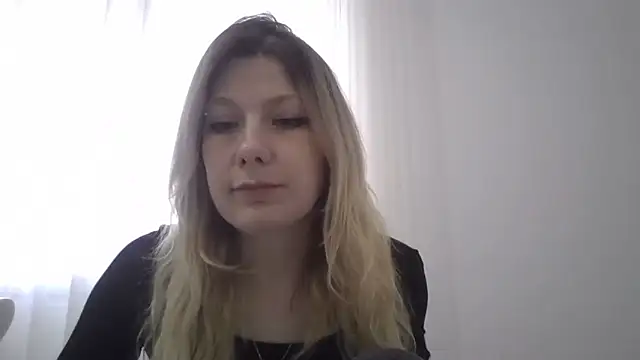 Foxy Bright online show from 02.26.26