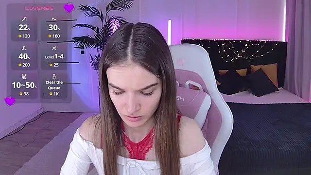 Ann Wood online show from 06.26.26