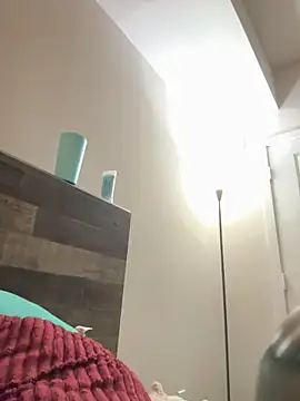 Snapshot of makeherfeelg chatting on 02.26.26 makeherfeelg online show from 02.26.26