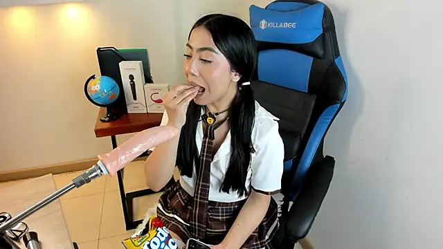 Valecute  online show from 04.02.26