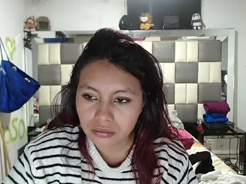 Snapshot of dulcecandy1919 chatting on 02.25.26 dulcecandy1919 online show from 02.25.26