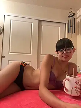 Brunettefantasy4848 online show from 05.19.26