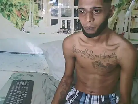 Snapshot of CharmingIndian1 chatting on 03.08.26 CharmingIndian1 online show from 03.08.26