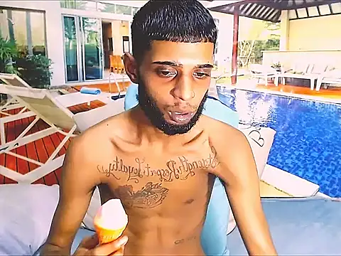 Snapshot of CharmingIndian1 chatting on 04.14.26 CharmingIndian1 online show from 04.14.26