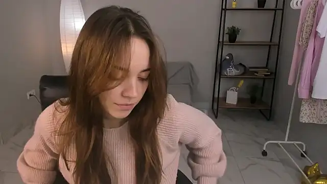 Milli Illian online show from 02.22.26