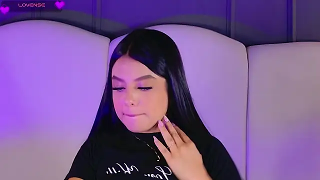 BrunaMonroee online show from 04.21.26