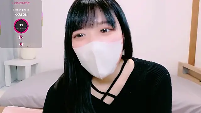 natsuka-chan online show from 03.14.26