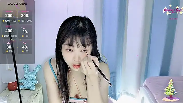 okyssa online show from 04.10.26