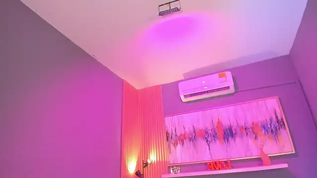 janinne lu online show from 02.24.26