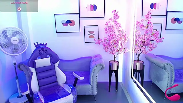 Chloe meoww online show from 07.21.26