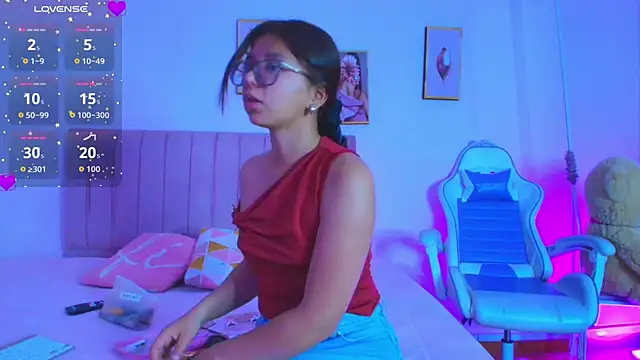 Snapshot of Zoow_bluussh chatting on 02.26.26 Zoow bluussh online show from 02.26.26