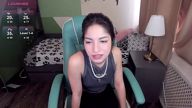 Snapshot of GabiSilk chatting on 03.03.26 GabiSilk online show from 03.03.26