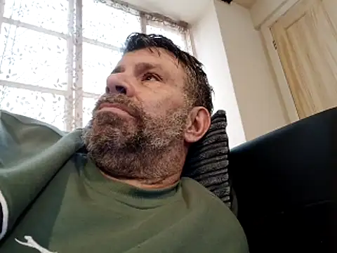 stud2512 online show from 04.10.26