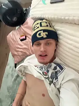 Snapshot of PAPITRVN chatting on 02.27.26 PAPITRVN online show from 02.27.26