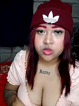 Snapshot of la_rojita chatting on 02.24.26 la rojita online show from 02.24.26