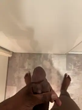 Snapshot of baiseurmeuf_parfait chatting on 02.28.26 baiseurmeuf parfait online show from 02.28.26