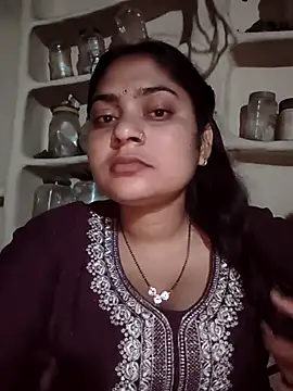 Aanushaka online show from 04.30.26