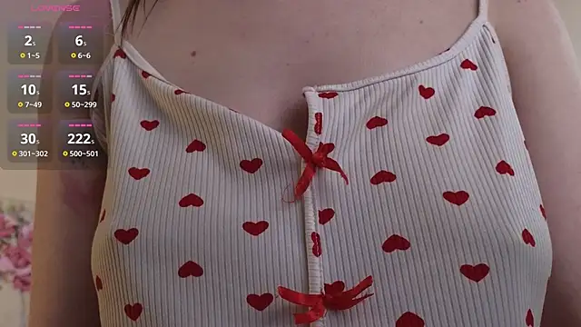 Jennin Hearl online show from 04.15.26