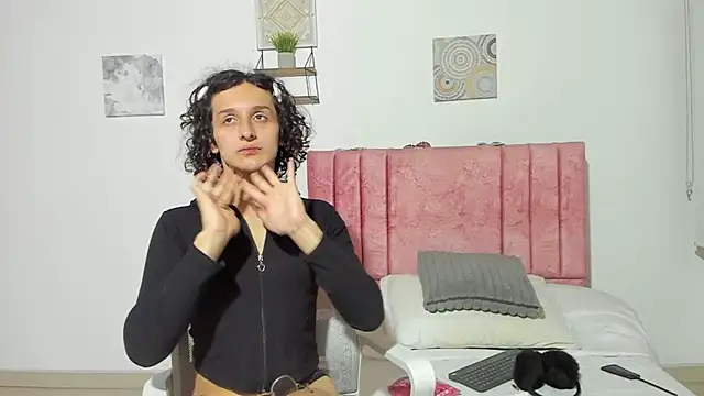 Maverick angel online show from 03.14.26