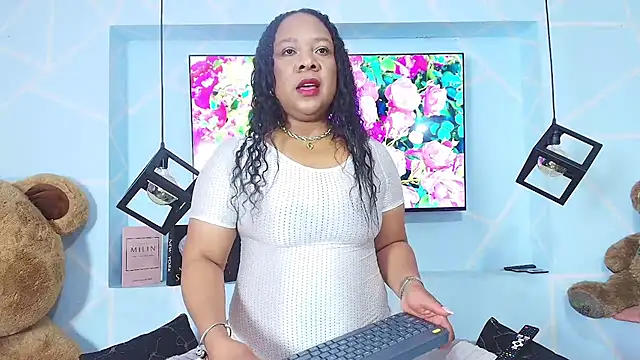 sharon noa online show from 05.27.26