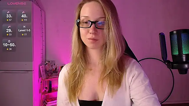 SatinSinner online show from 03.01.26