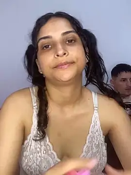 Snapshot of Beauty-and-the-beast- chatting on 04.03.26 Beauty-and-the-beast- online show from 04.03.26