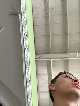 Thiago Jones1 online show from 04.12.26