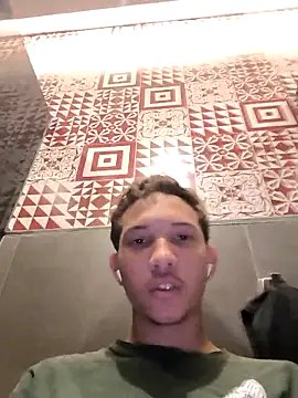 Gustavo063safado online show from 04.10.26