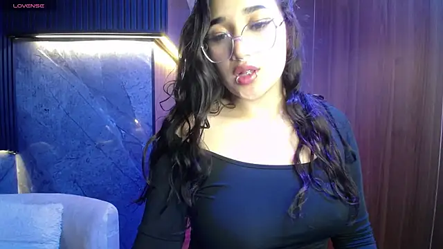 Aura cute  online show from 03.27.26