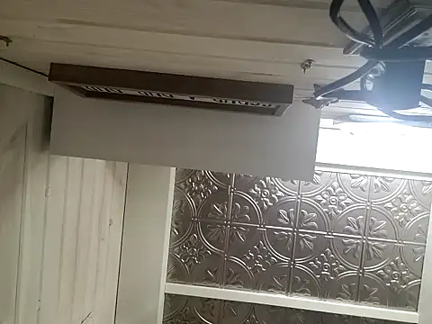 pleasser1985 online show from 02.25.26