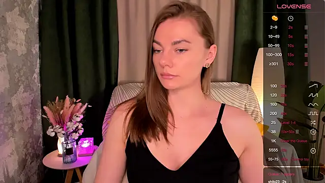 ParisJackson online show from 04.04.26