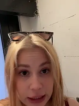 Dipamelly online show from 05.28.26