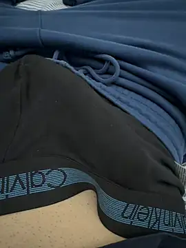 Snapshot of Vireontr1 chatting on 02.28.26 Vireontr1 online show from 02.28.26