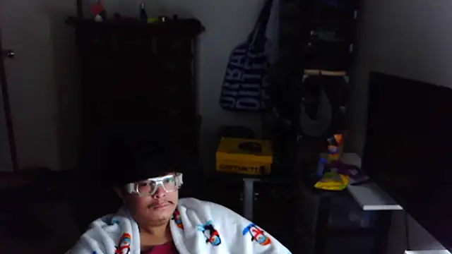 Snapshot of longlongsong chatting on 03.02.26 longlongsong online show from 03.02.26