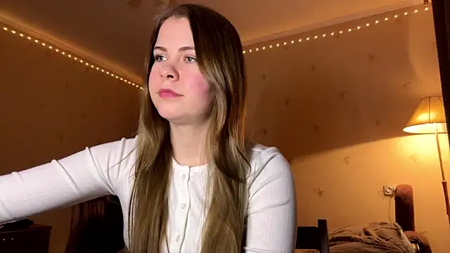 Amy Maev online show from 03.04.26