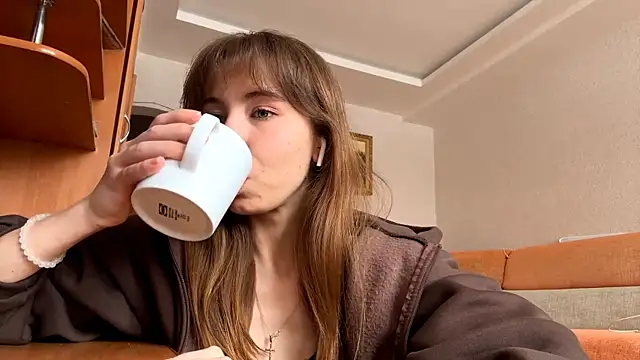 Snapshot of SerenaHawthorne chatting on 03.03.26 SerenaHawthorne online show from 03.03.26