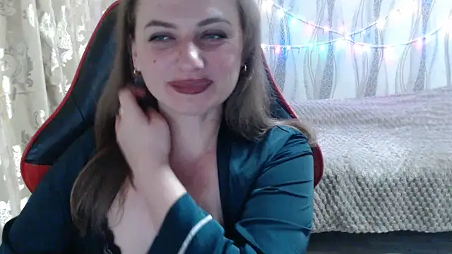 Golden Muse online show from 02.24.26