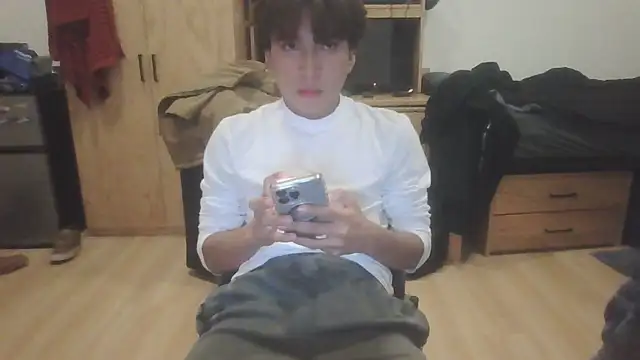 Ethangh001 online show from 02.23.26