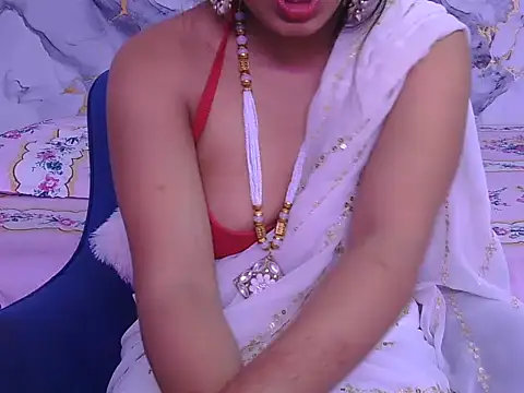 Snapshot of Aayesha-queen chatting on 02.26.26 Aayesha-queen online show from 02.26.26