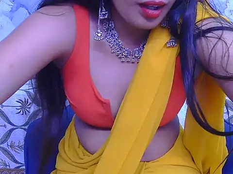 Aayesha-queen online show from 03.05.26