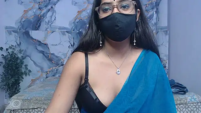 Snapshot of Aayesha-queen chatting on 06.25.26 Aayesha-queen online show from 06.25.26
