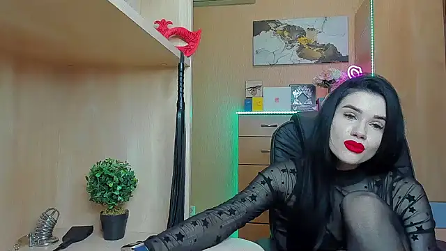 KristiTopxx online show from 03.17.25