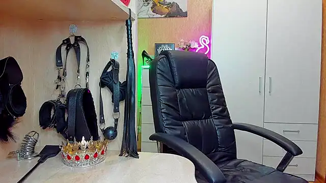 KristiTopxx online show from 11.25.25