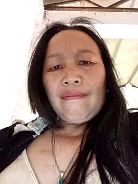 heesuu11 online show from 04.05.26