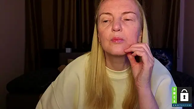 Snapshot of Bella_soulmate chatting on 05.15.26 Bella soulmate online show from 05.15.26
