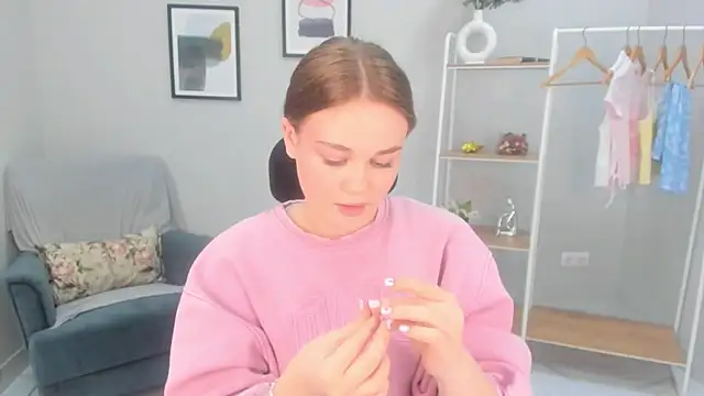 Liana Bert online show from 02.26.26